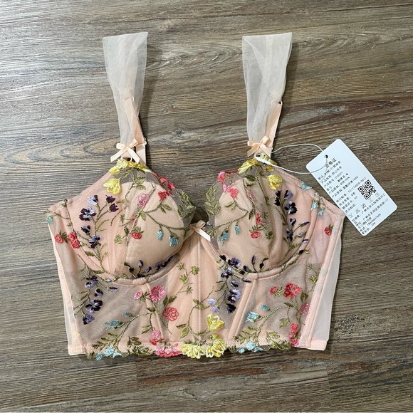 NWT Boutique Floral Embroidered Corset Top - Picture 4 of 9